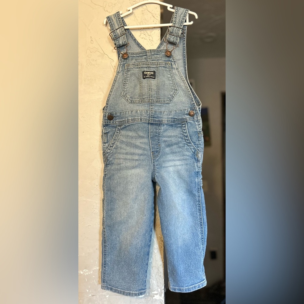 Oshkosh 3t Overalls